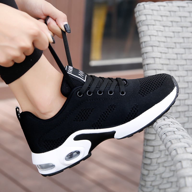 Ready Stock Women's Breathable Sneakers Plus Size 42 Running Shoes School Casual Shoes