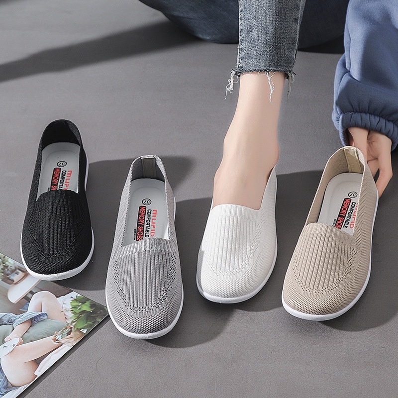 Women New Pea Shoes Non-slip Soft Bottom Flying Woven Work Shoes Flat Bottom Maternity Shoes