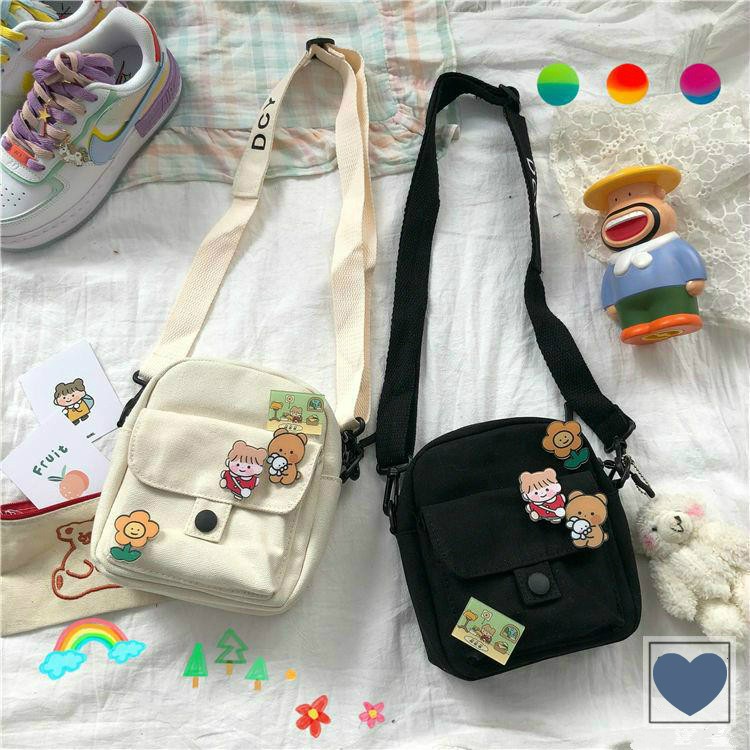 2023 New Korean ins express soft girl student canvas bag in small female Japanese Harajuku CHIC cartoon messenger bag