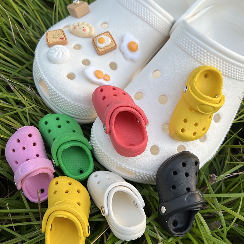 1set Mini Cute Croc Shoe Croc Jibbit Charms Mini Slipper Shoe Buckle Accessories Keychain Party Gift